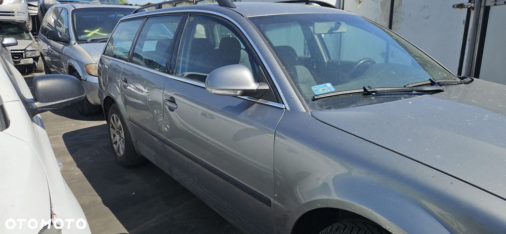 VW PASSAT B5 LIFT 00-03 1.9 TDI AWX - FOTEL PRŻÓD LEWY PRAWY KANAPA - 10