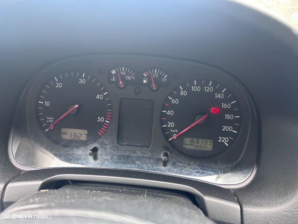 VW Golf - 6