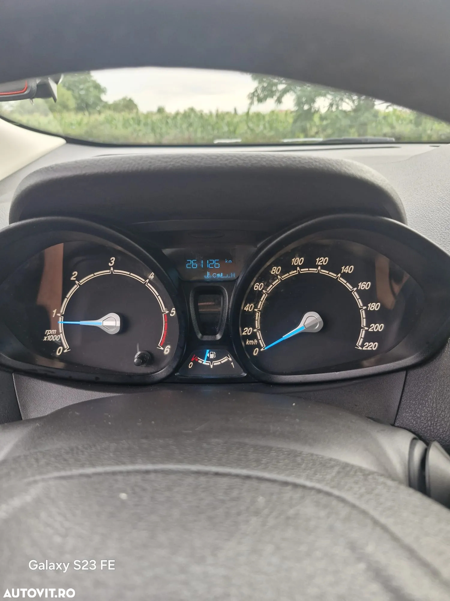 Ford Tourneo Courier 1.6 TDCi Trend - 8