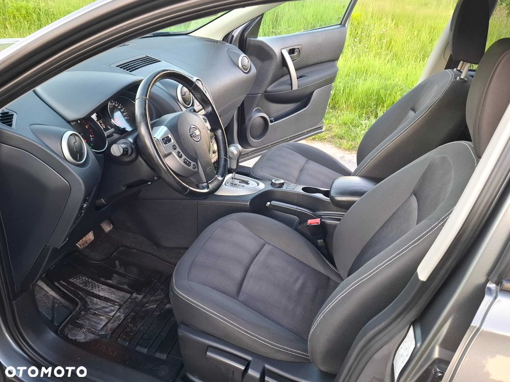 Nissan Qashqai+2 - 6