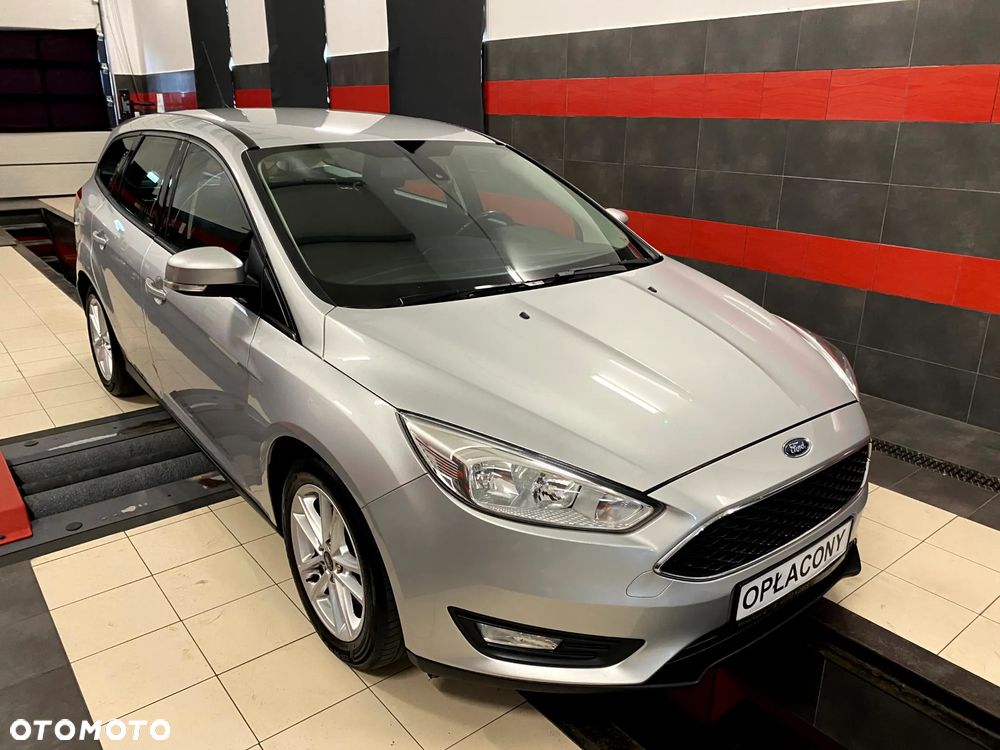 Ford Focus 1.6 TDCi DPF Titanium - 6