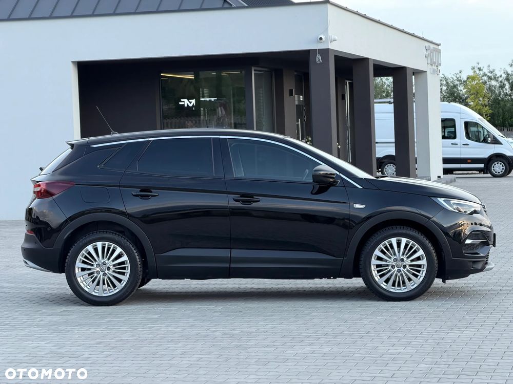 Opel Grandland X 1.2 T GPF Design Line S&S - 4