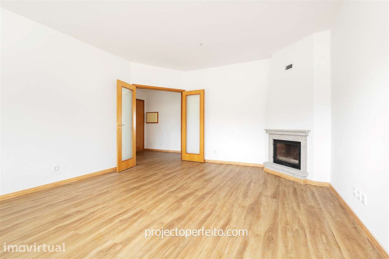 Apartamento T3 Venda em Grijó e Sermonde,Vila Nova de Gaia - Grande imagem: 2/16