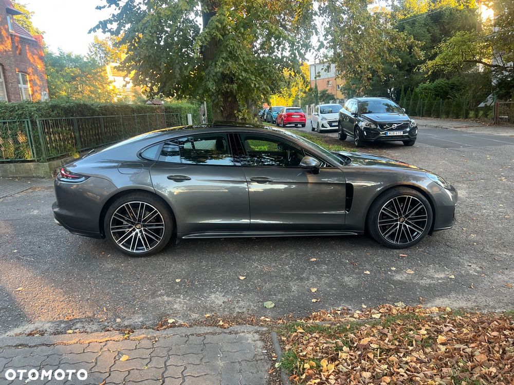Porsche Panamera 4S - 8