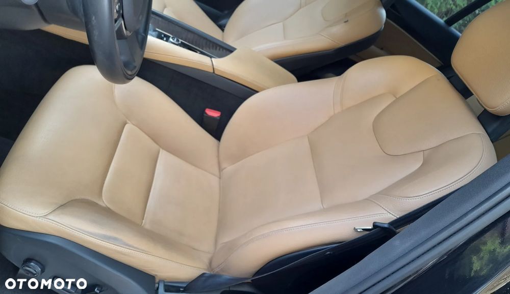 Volvo XC 90 T6 AWD Momentum 7os - 20