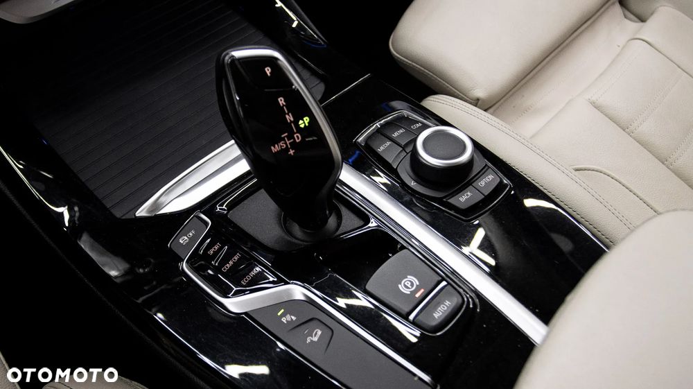 BMW X3 xDrive30i xLine - 22