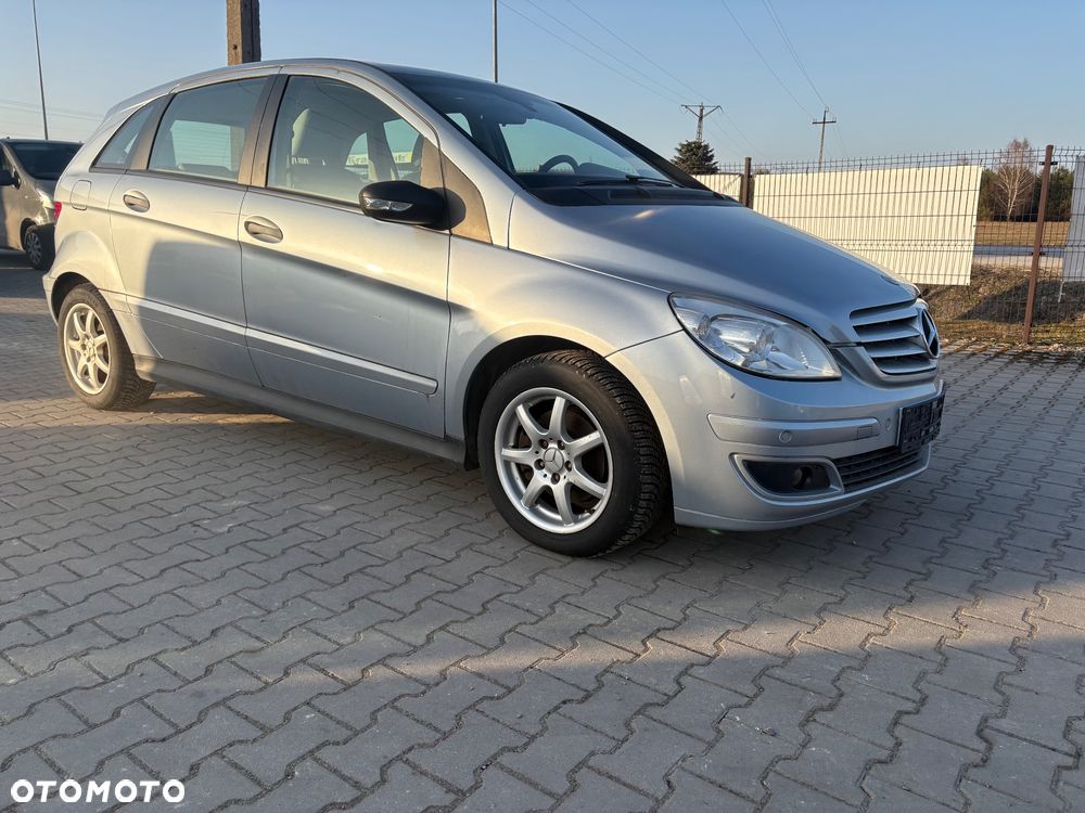 Mercedes-Benz Klasa B 180 CDI Autotronic - 3