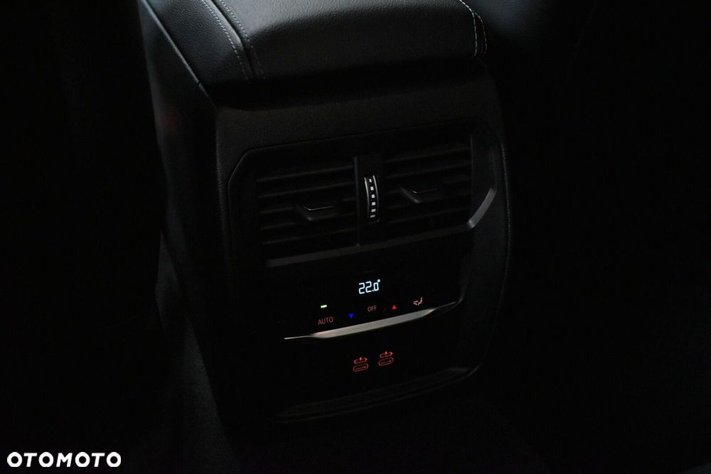 BMW Seria 3 - 25