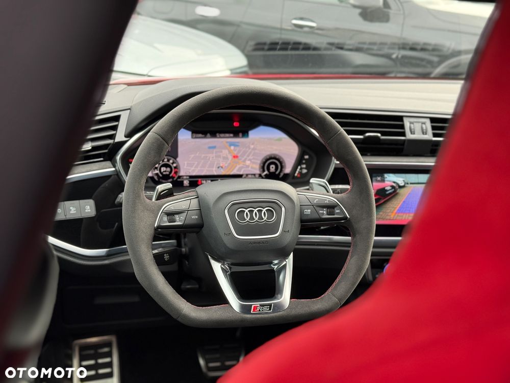 Audi RS Q3 Sportback - 18