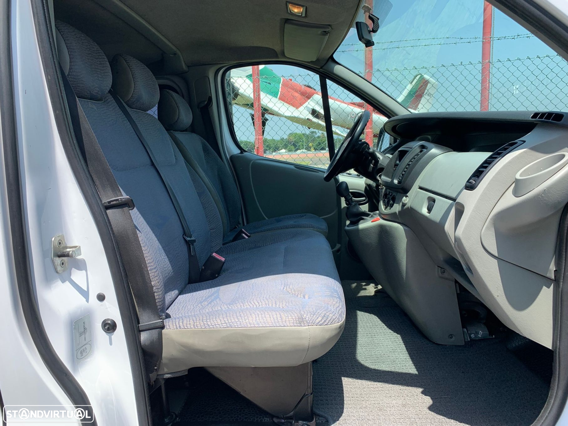 Renault Trafic 1.9 dCi L1H1 1T 100 9L - 10