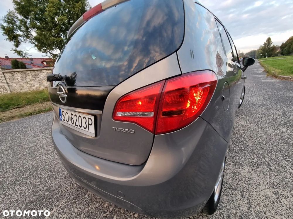 Opel Meriva 1.4 T Edition 150 S&S - 10