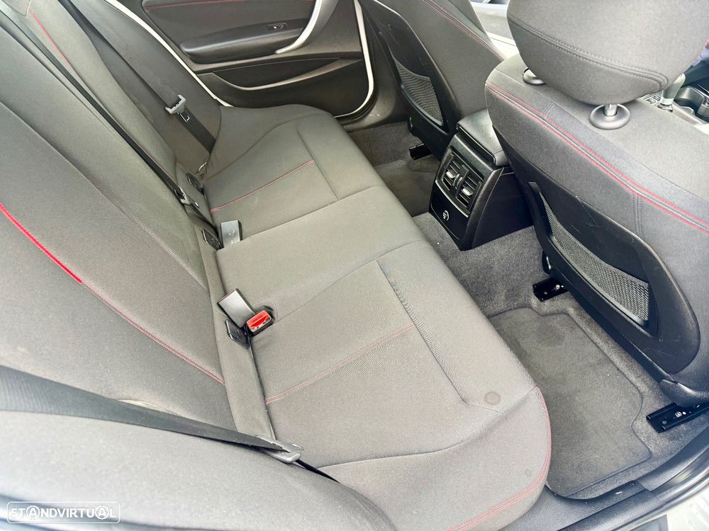 BMW 116 d Pack M - 45