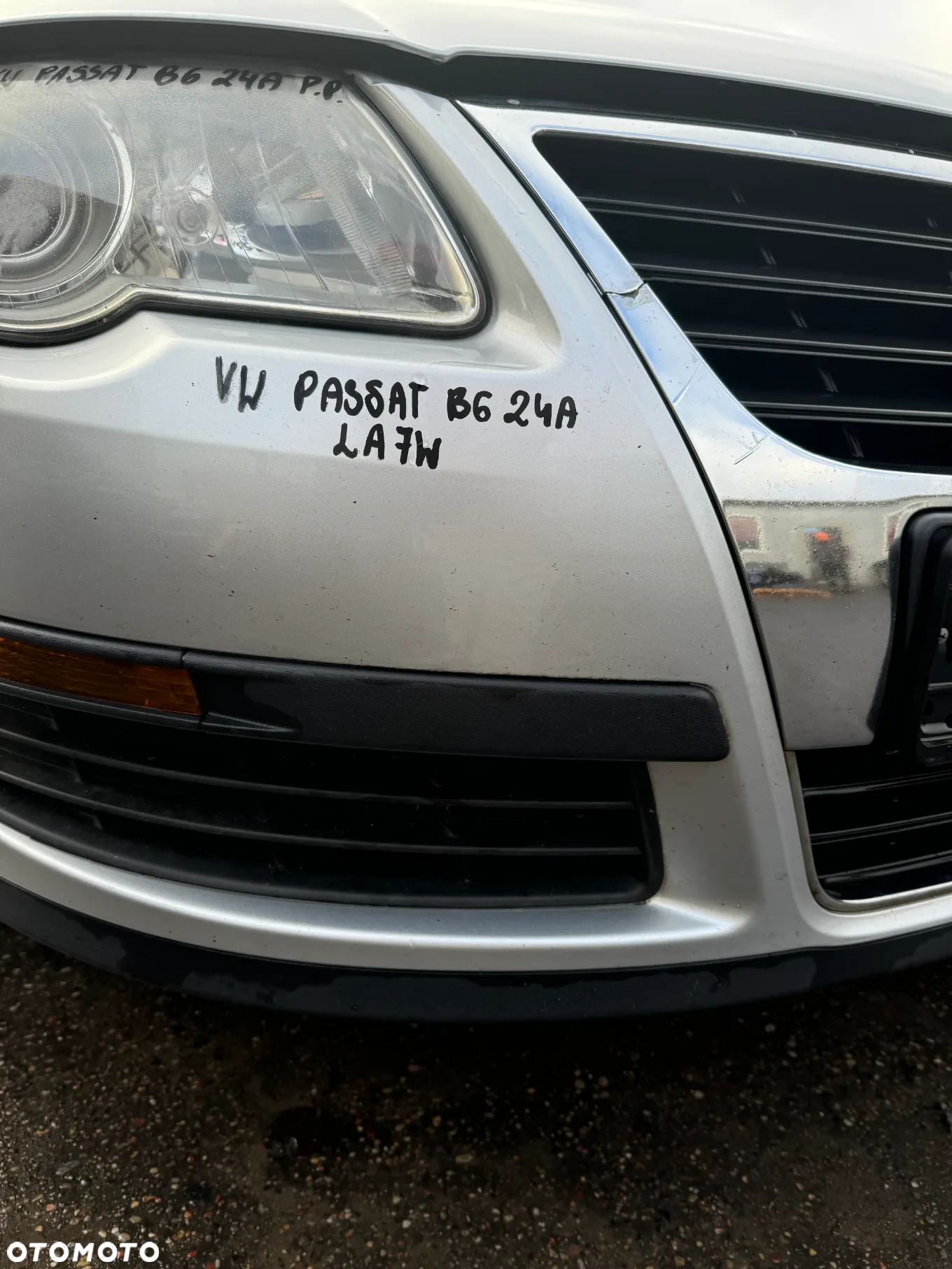 VW PASSAT B6 ZDERZAK PRZÓD PRZEDNI LA7W KOMBI - 5
