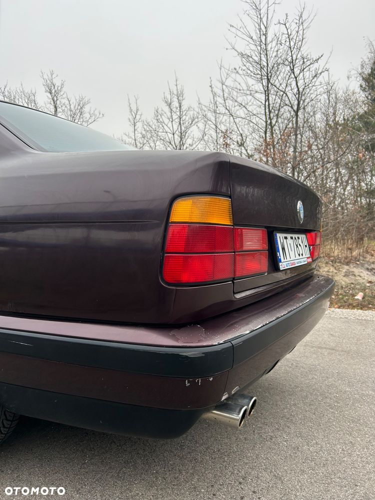 BMW Seria 5 525i - 10