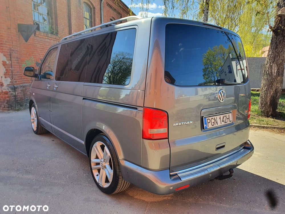 Volkswagen Multivan - 5