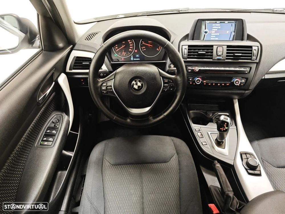 BMW 116 dA Line Sport - 37