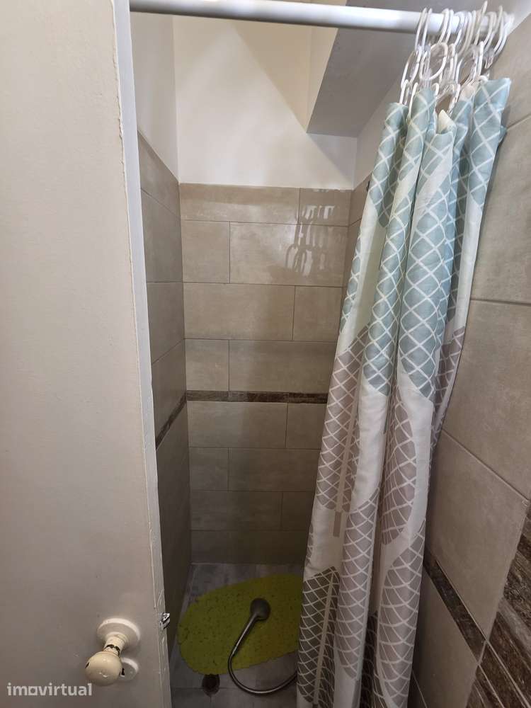 Vende-se Apartamento T3 em Carregado (Pronto a Habitar) - Grande imagem: 5/15
