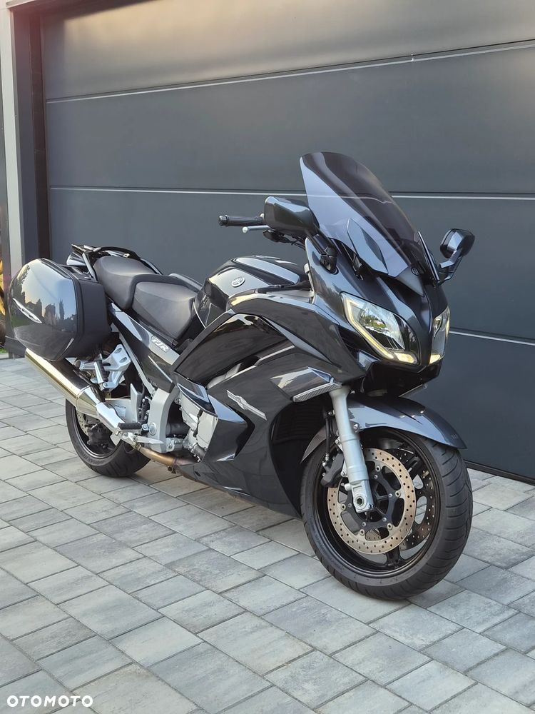Yamaha FJR - 1