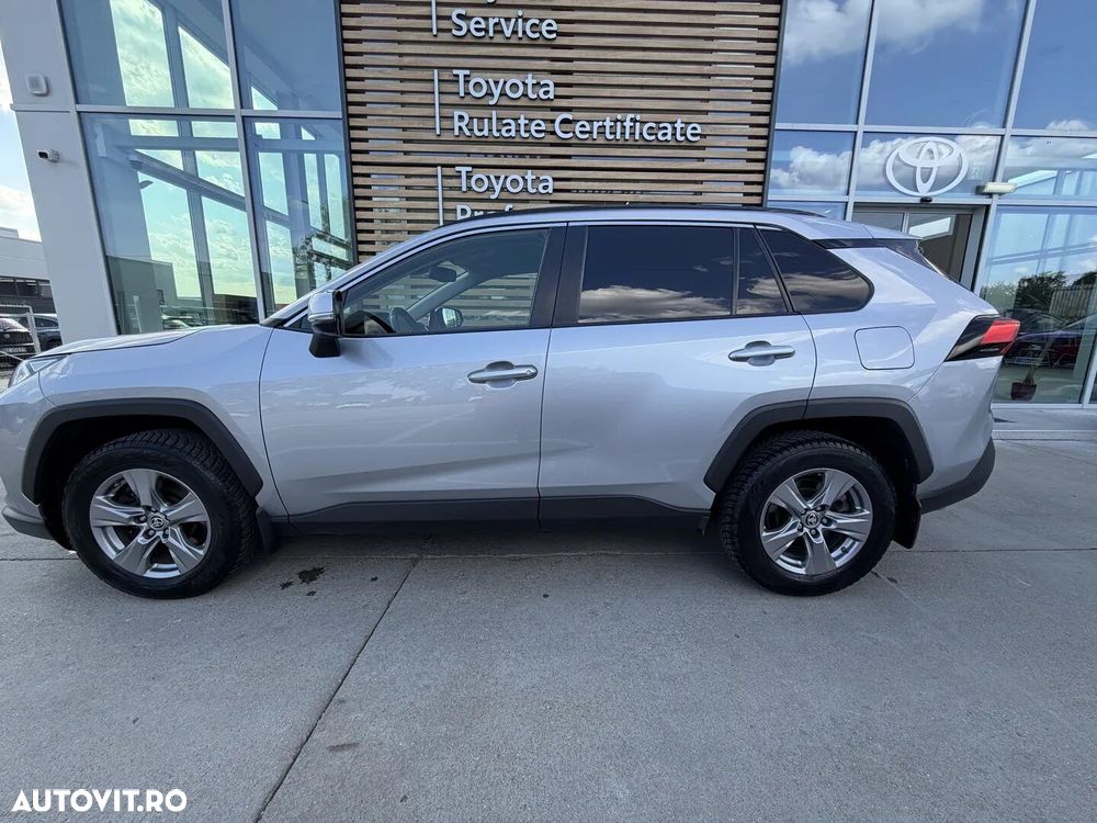 Toyota RAV4 - 4