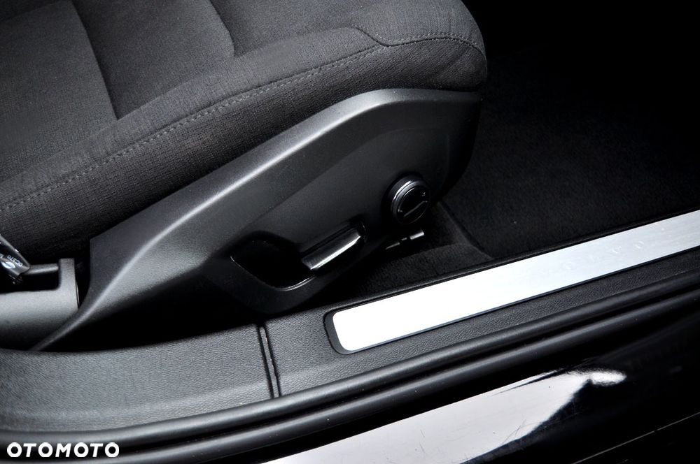 Volvo V60 B3 B Geartronic RDesign - 31