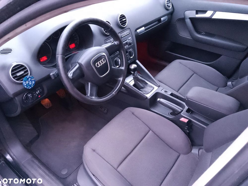 Audi A3 Sportback - 10