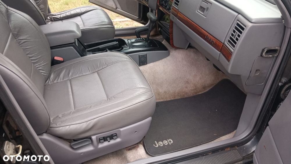 Jeep Grand Cherokee 4.0 Limited - 13
