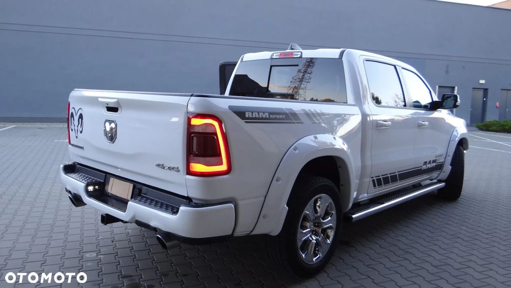 Dodge RAM 1500 5.7 4x4 - 4