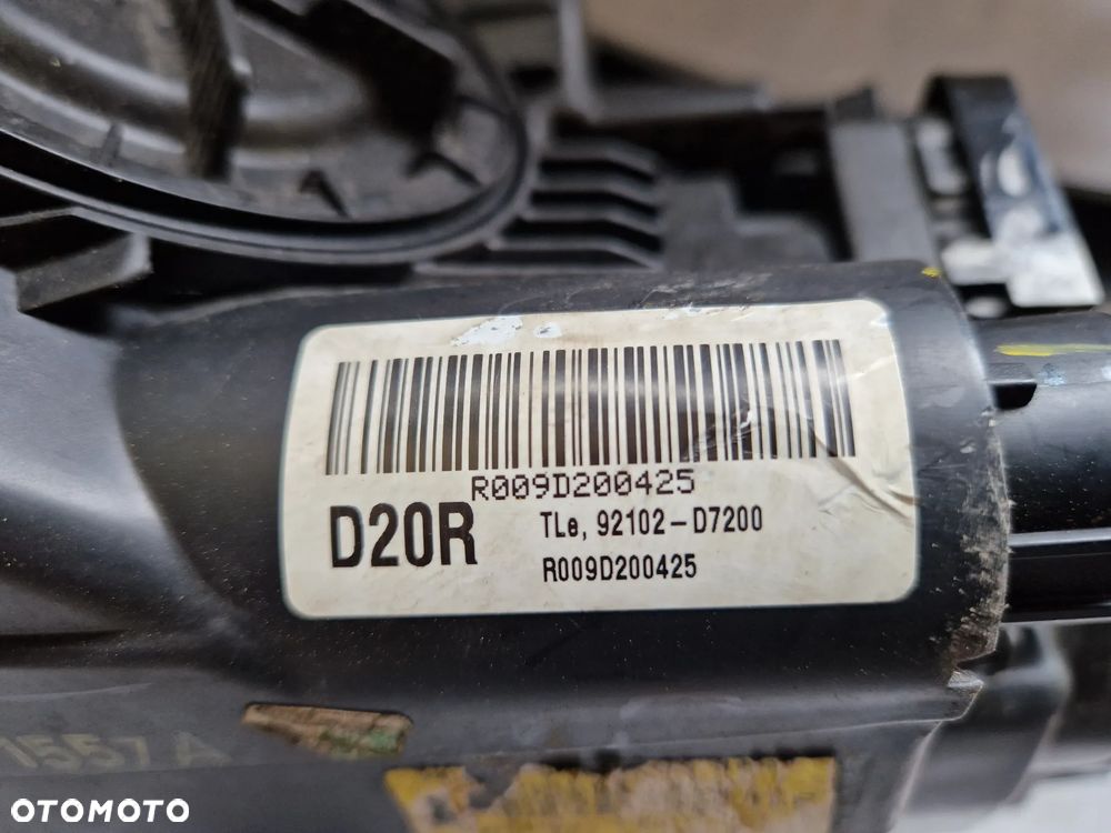 Hyundai Tuscon 3 III Lampa Prawa 92102-D7200 - 5