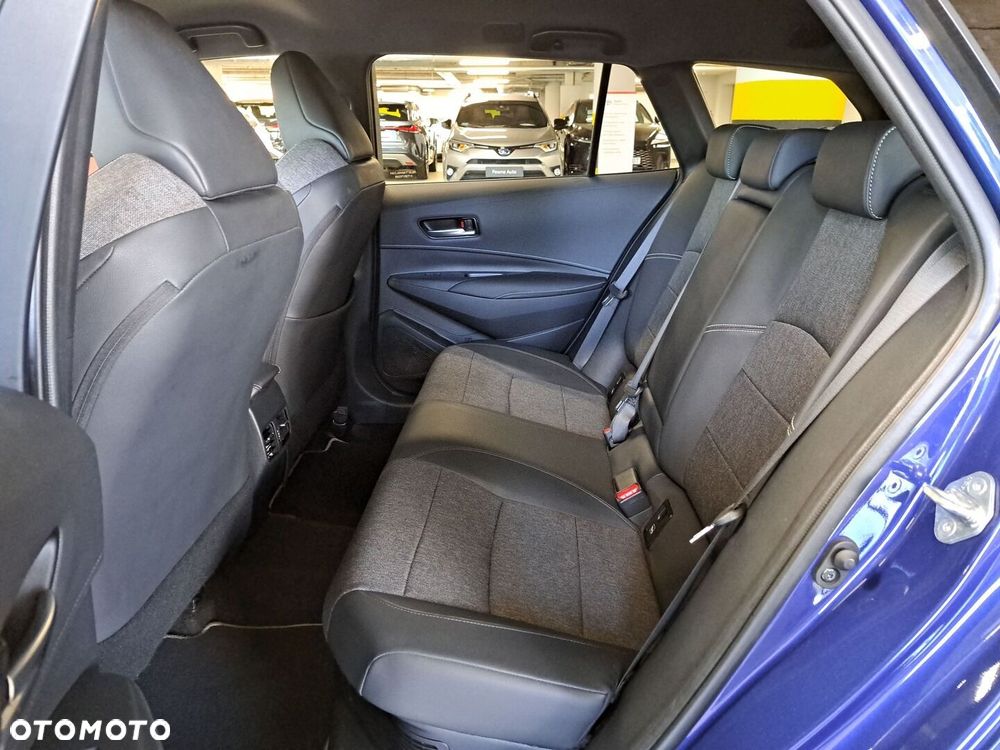 Toyota Corolla 1.8 Hybrid Style - 13