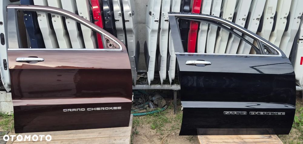 Drzwi Przód Przednie Prawe Białe PW7 Czarne PXR Brązowe PEP Jeep Grand Cherokee WK2 2014-2021