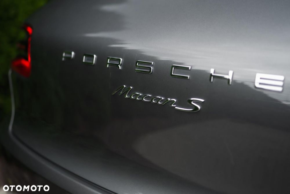Porsche Macan - 40