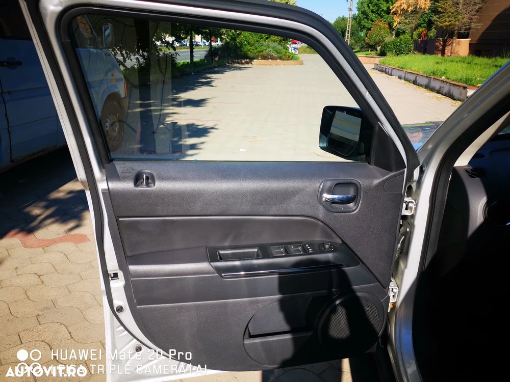 Jeep Patriot 2.2 CRD DPF Limited - 8