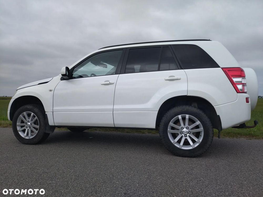 Suzuki Grand Vitara 2.0 Comfort - 6