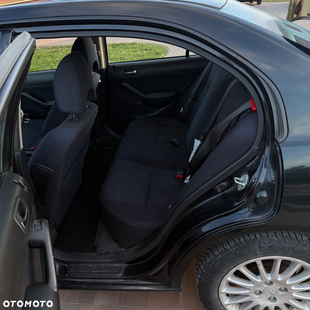 Honda Civic 1.6i LS - 9