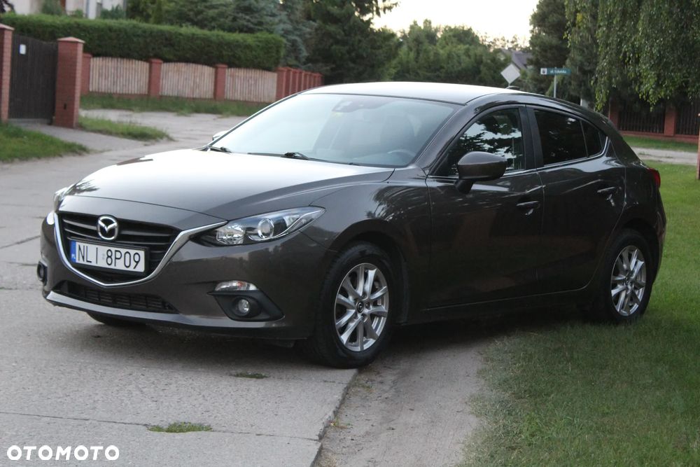 Mazda 3 - 8