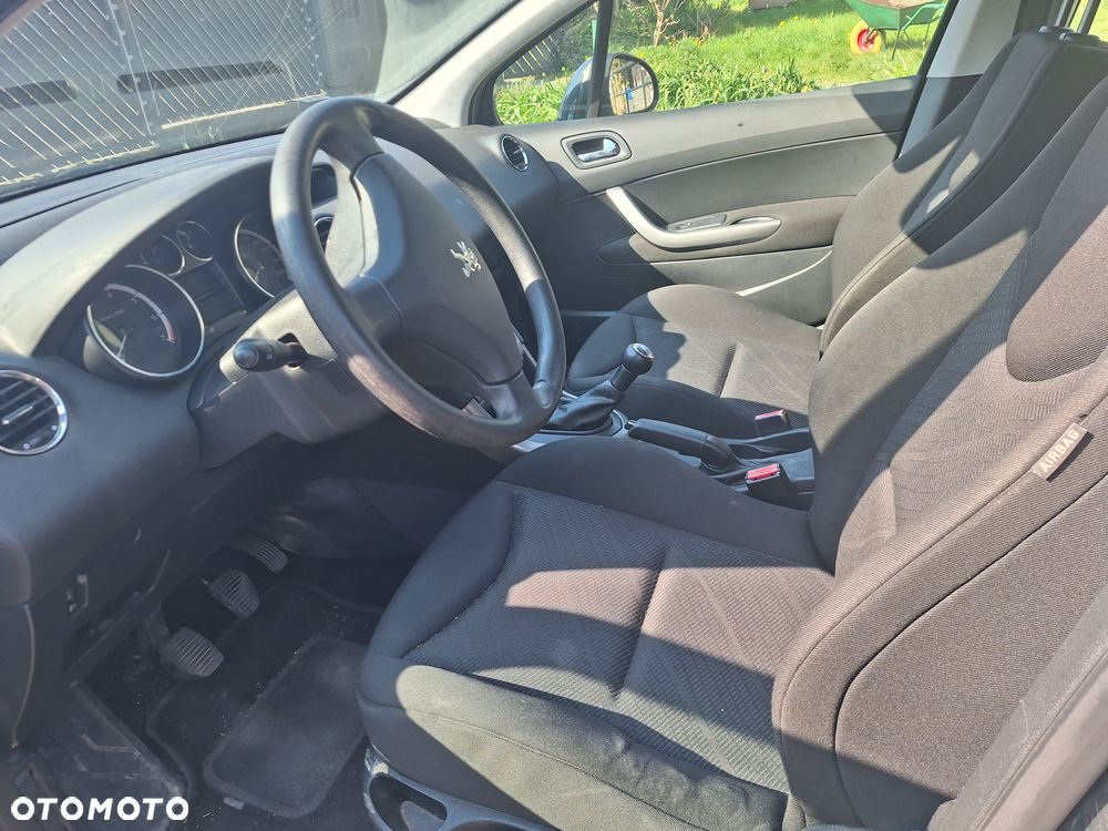 Peugeot 308 1.4 Trendy - 10