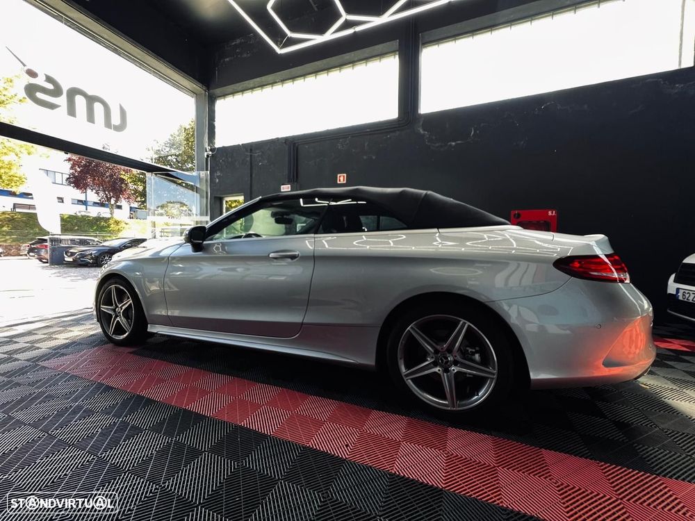 Mercedes-Benz C 220 d Cabrio AMG Line - 22