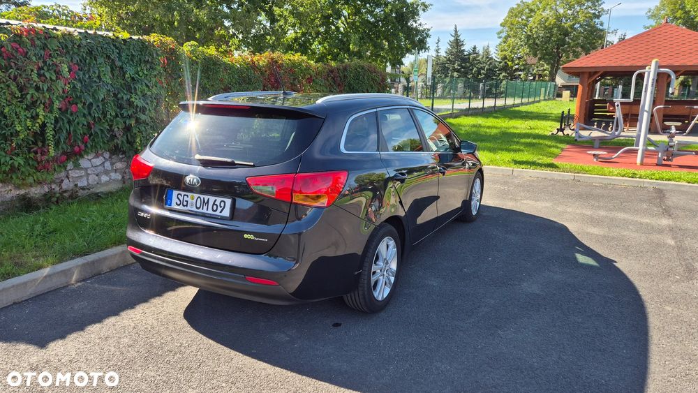 Kia Ceed SW 1.6 CRDi GT Line - 12