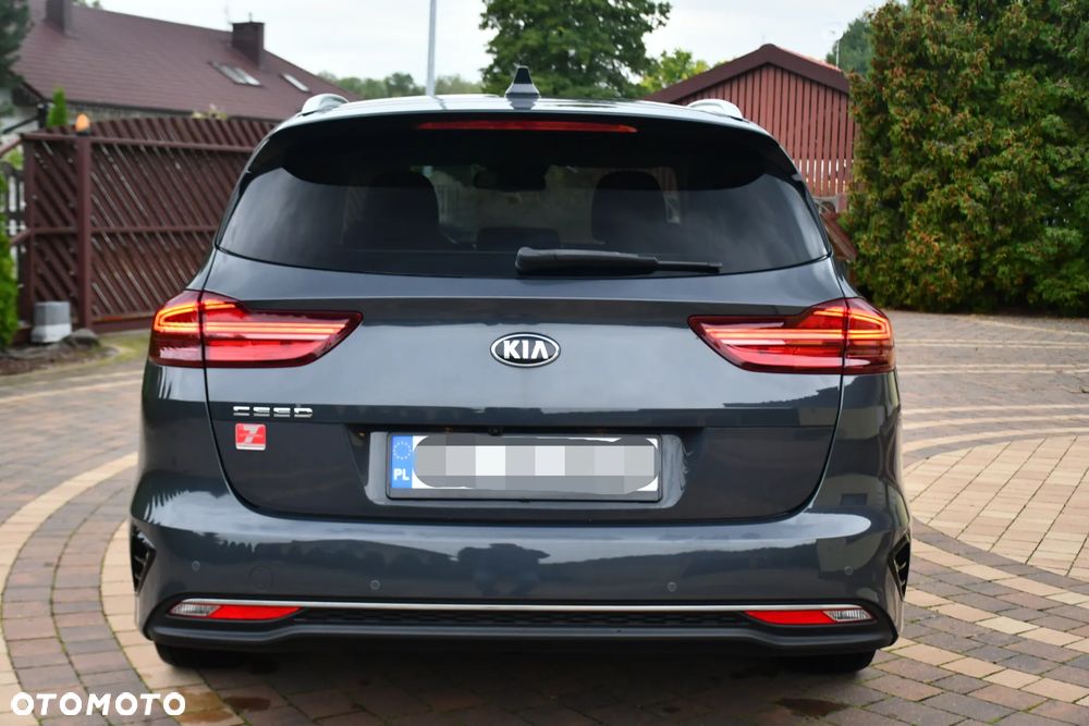 Kia Ceed 1.5 T-GDI L Business Line DCT - 18