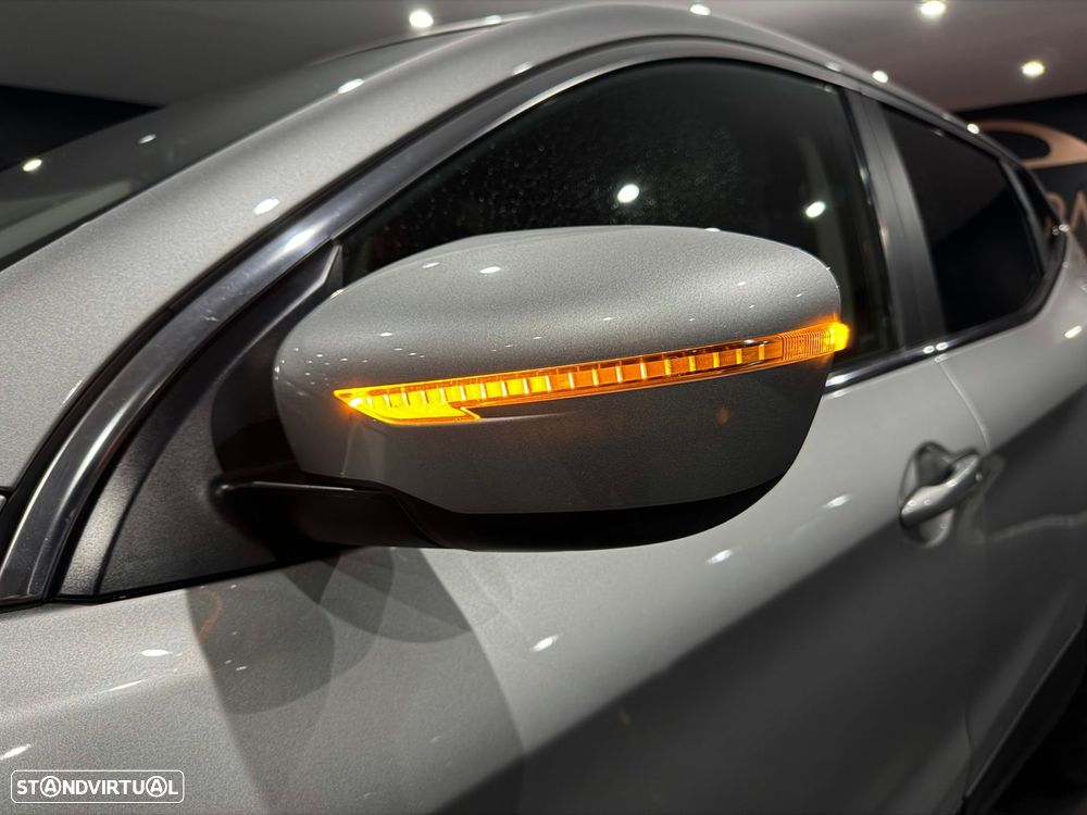 Nissan Qashqai 1.5 dCi N-Connecta - 31