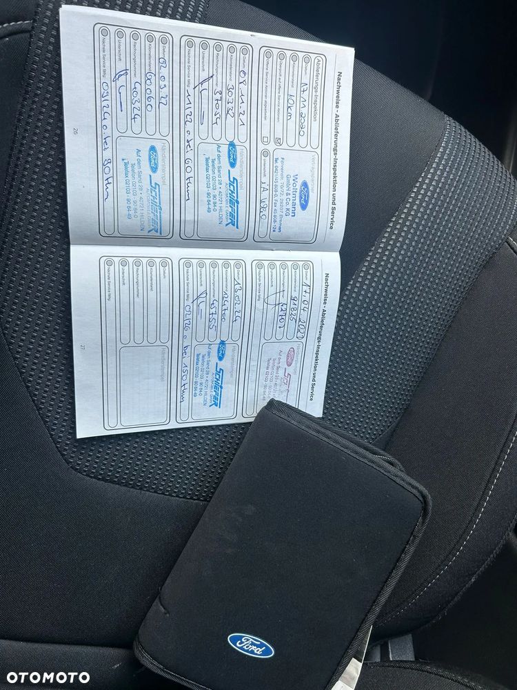 Ford Mondeo 2.0 EcoBlue Titanium - 24