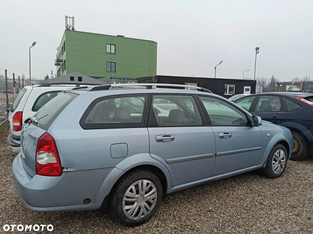 Chevrolet Lacetti - 3