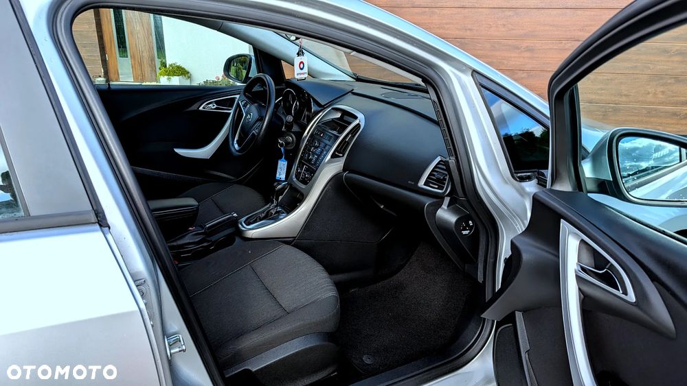 Opel Astra - 11