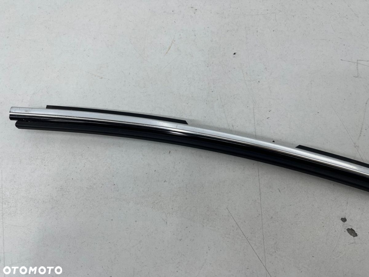 Listwa Mercedes CLK W208 C208 coupe 97-02r. lewa tylna zewnętrzna ozdobna szyby bocznej karoseryjnej - 3