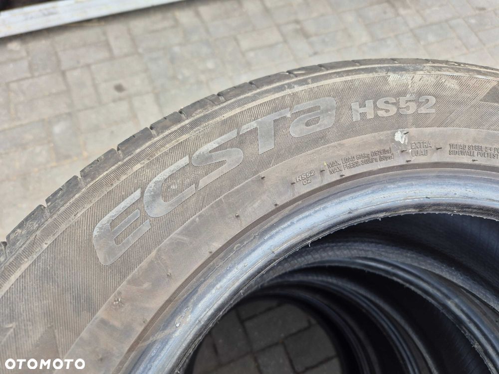 Kumho Ecsta HS52 235/55r17 103W Wzmocnienie XL Rant 2022r 6,5mm N4845 - 3