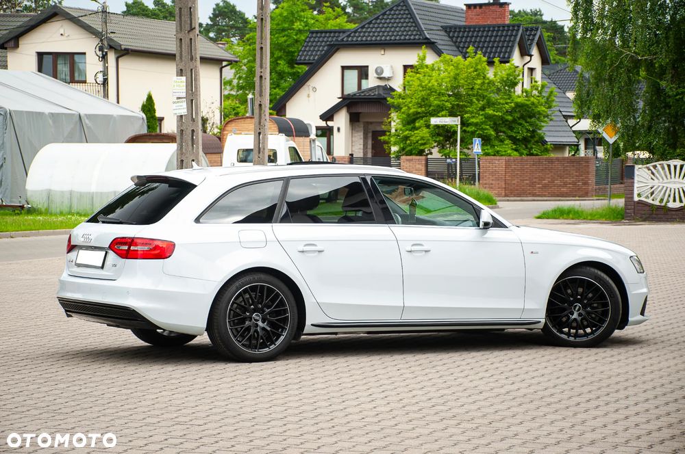 Audi A4 Avant 2.0 TDI DPF clean diesel S line Sportpaket - 13