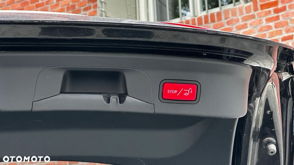 Mercedes-Benz GLC - 14