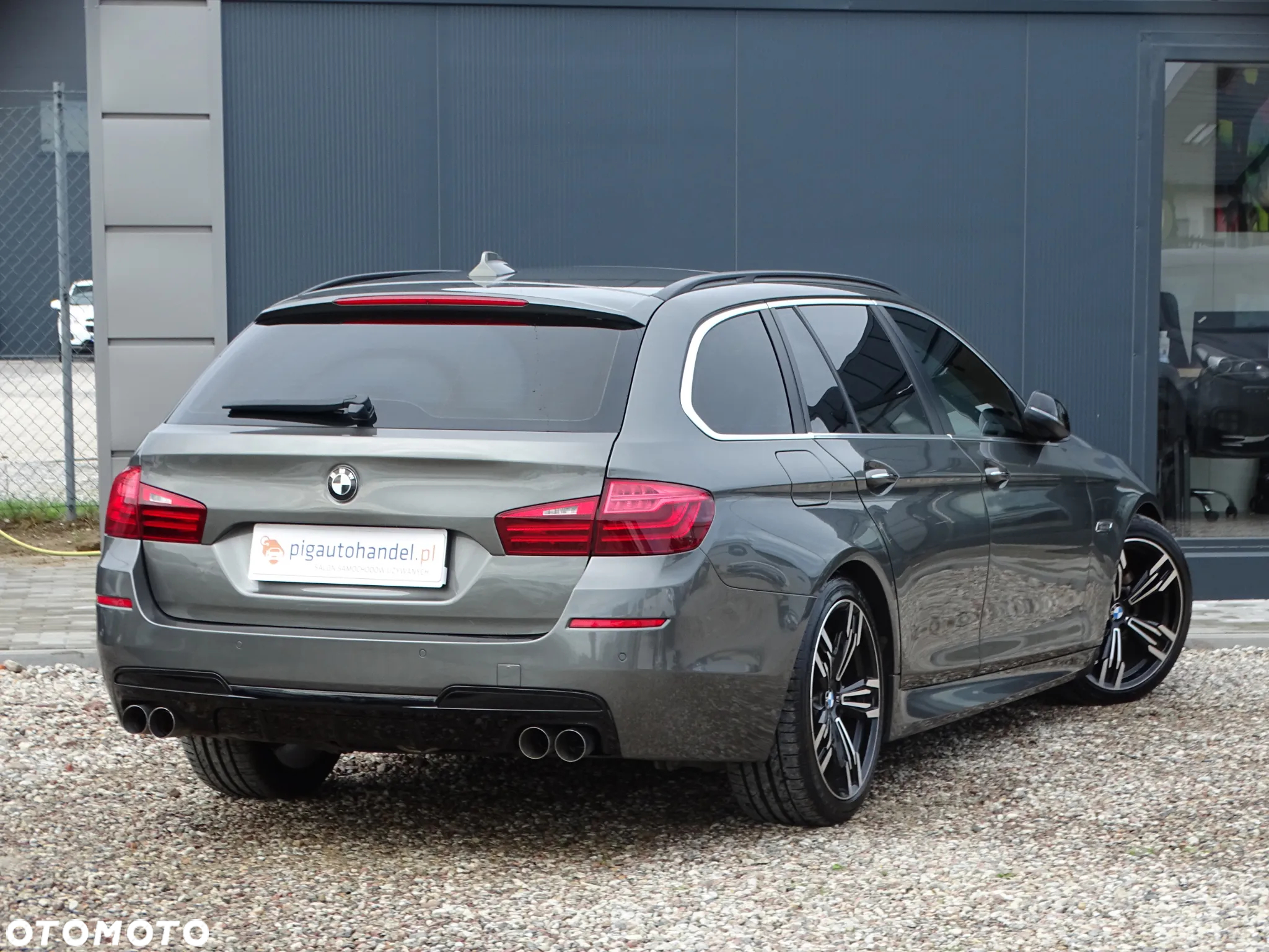BMW Seria 5 530d xDrive Touring Sport-Aut - 8