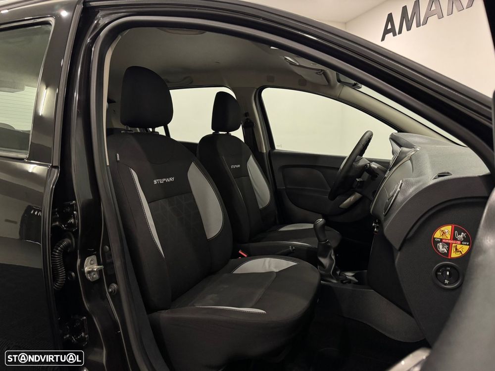 Dacia Sandero 0.9 TCe Stepway - 7