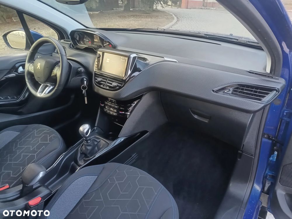 Peugeot 2008 PureTech 110 Style - 21